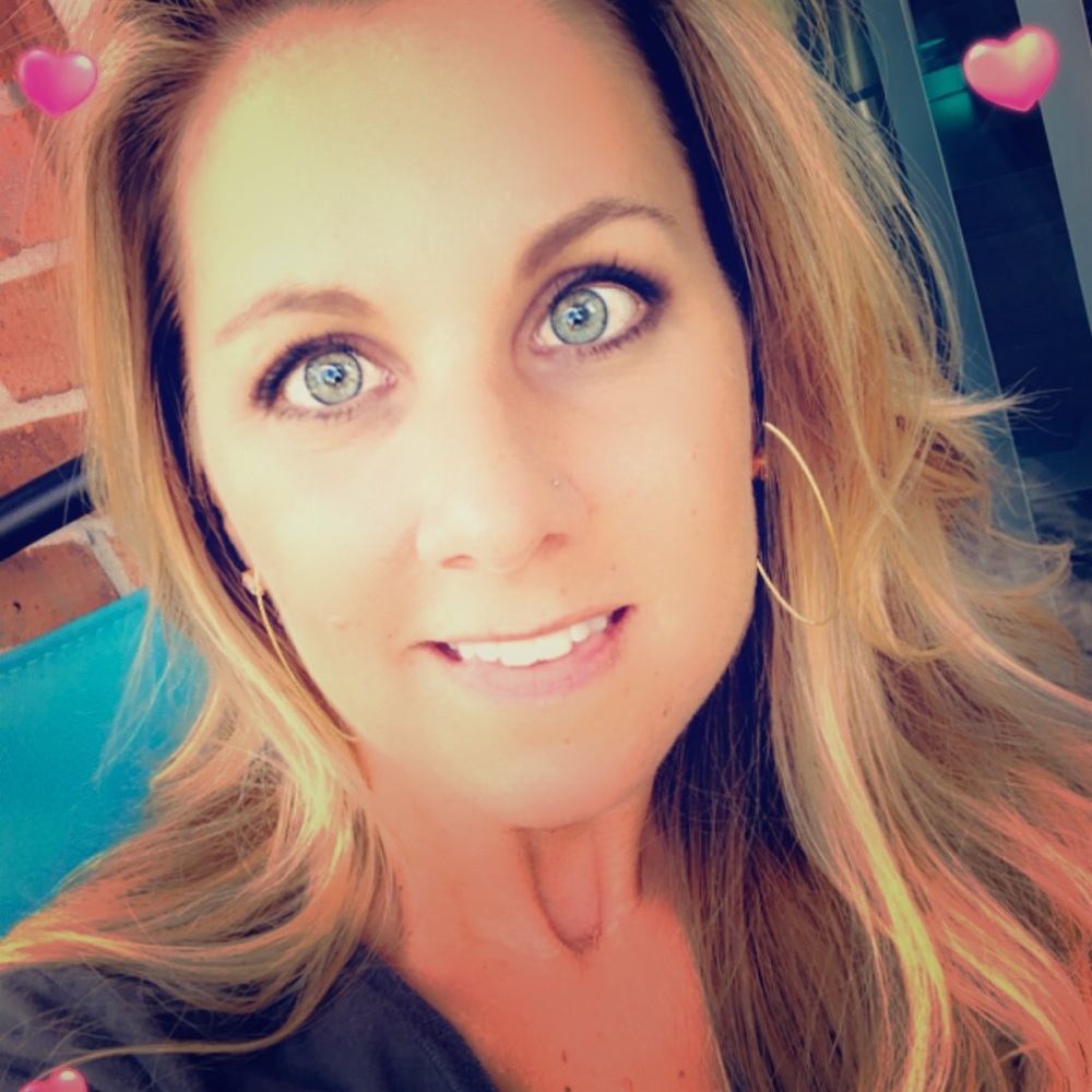 Meet your Posher, Teri-lynn